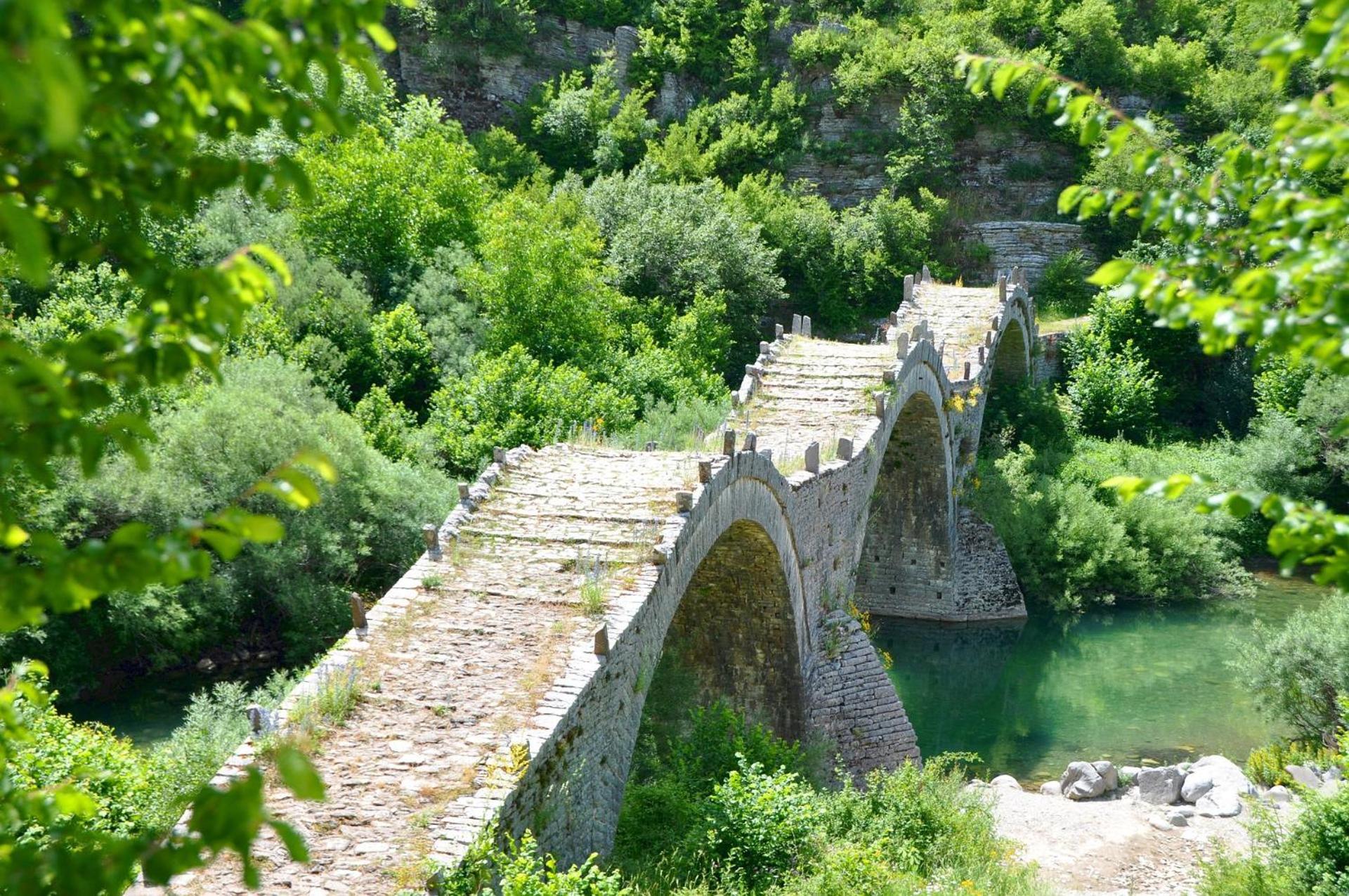 "Apeiros Chora" Hotel, Zagori Kato Pedina Exteriör bild
